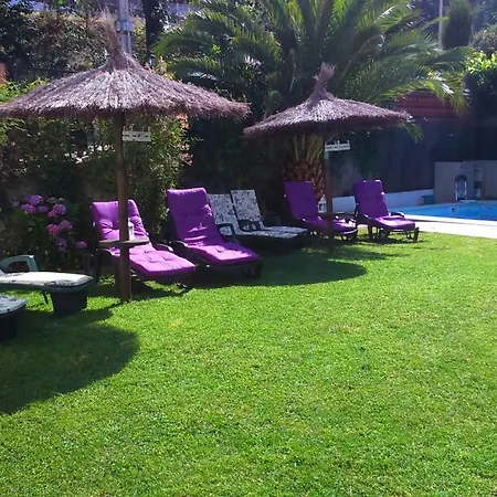 La Hojarasca * Cuevas Del Valle