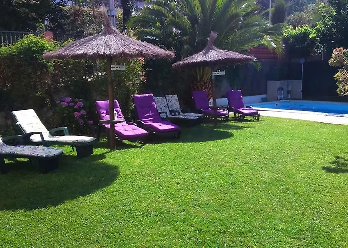 La Hojarasca * Cuevas Del Valle